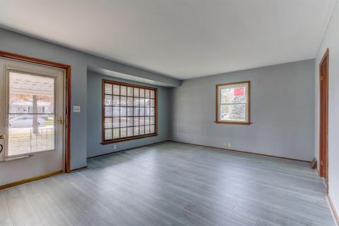 1044 Corwin Ave, Hamilton, OH 45015 photo 8