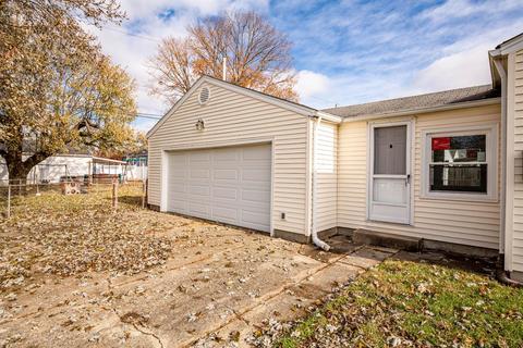 1044 Corwin Ave, Hamilton, OH 45015 photo 3