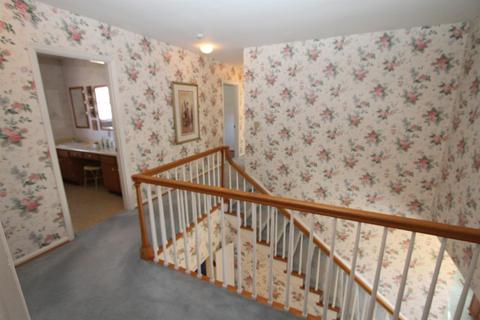 9494 Leebrook Dr, Cincinnati, OH 45231 photo 27