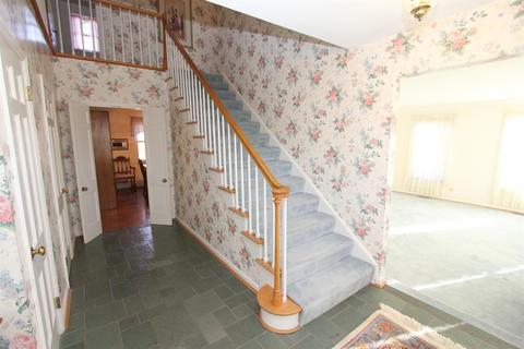 9494 Leebrook Dr, Cincinnati, OH 45231 photo 41