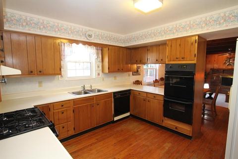 9494 Leebrook Dr, Cincinnati, OH 45231 photo 6