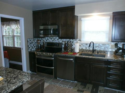 1024 Hearthstone Dr, Cincinnati, OH 45231 photo 2