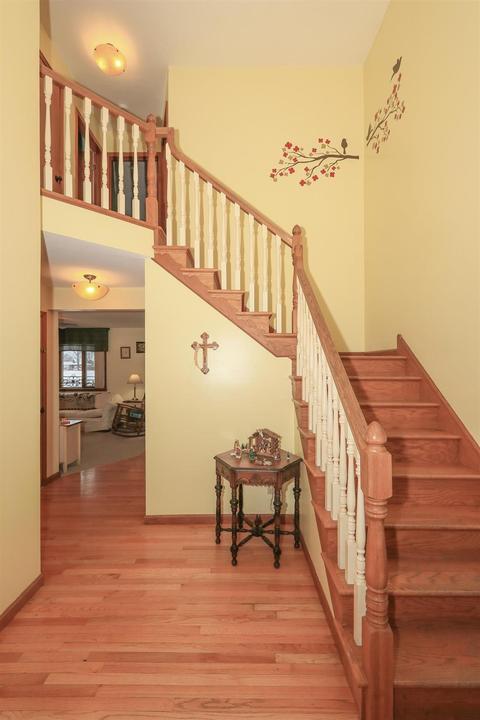 323 Harmony Dr, Harrison, OH 45030 photo 8