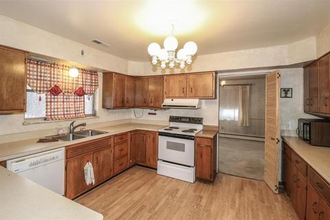 7349 Commonwealth Dr, Cincinnati, OH 45224 photo 16