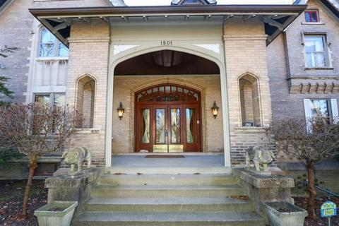 1901 Madison Rd, Cincinnati, OH 45206 photo 3