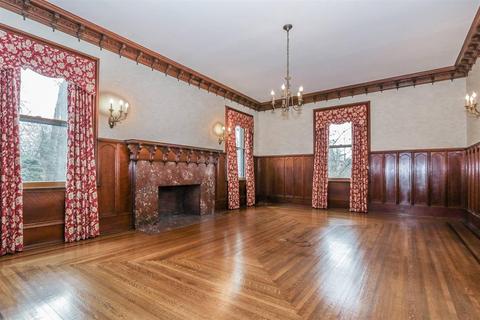 1901 Madison Rd, Cincinnati, OH 45206 photo 12