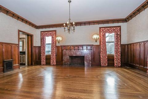 1901 Madison Rd, Cincinnati, OH 45206 photo 13