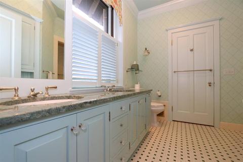 1901 Madison Rd, Cincinnati, OH 45206 photo 20