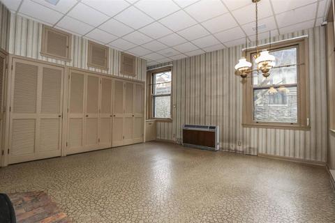 1901 Madison Rd, Cincinnati, OH 45206 photo 9