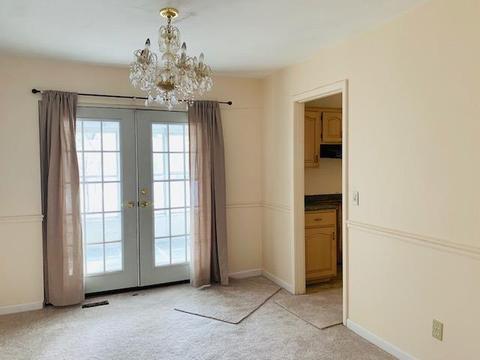 693 Daphne Ct, Forest Park, OH 45240 photo 10