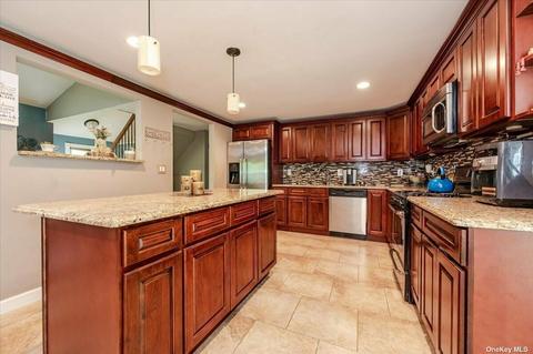 2 Sheldon Close, Mariemont, OH 45227 photo 15
