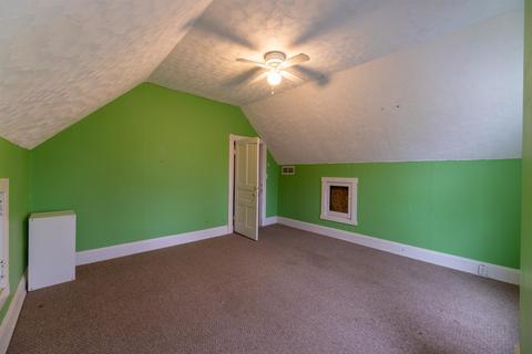2836 Claypole Ave, Cincinnati, OH 45204 photo 22