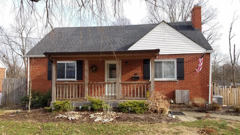 9218 Ranchill Dr, Cincinnati, OH 45231 photo 1