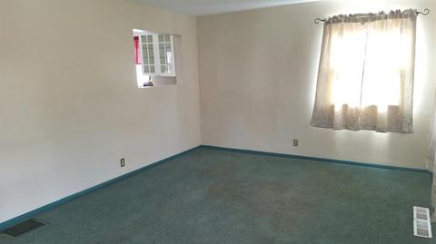 9218 Ranchill Dr, Cincinnati, OH 45231 photo 6