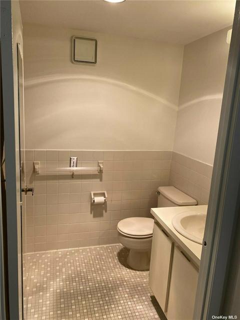 5658 Mapleridge Dr, Cincinnati, OH 45227 photo 13
