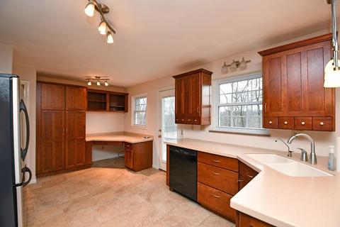 5658 Mapleridge Dr, Cincinnati, OH 45227 photo 21