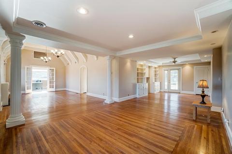 3905 Ledgewood Dr, Cincinnati, OH 45229 photo 8
