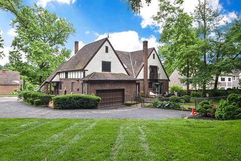 3905 Ledgewood Dr, Cincinnati, OH 45229 photo 3