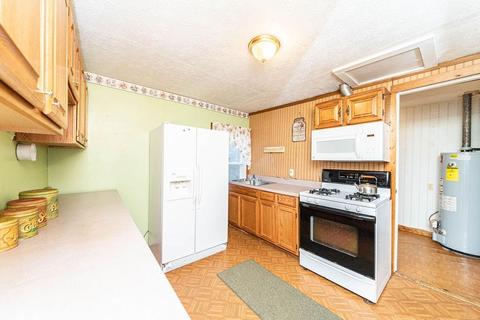 103 Green St, Chilo, OH 45112 photo 17