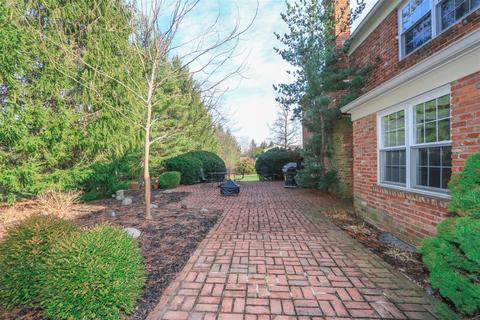 8286 Millview Dr, Cincinnati, OH 45249 photo 40