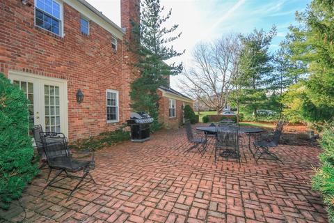 8286 Millview Dr, Cincinnati, OH 45249 photo 38