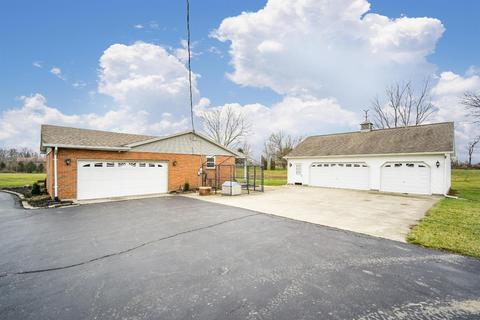 7697 Dickey Rd, Middletown, OH 45042 photo 9