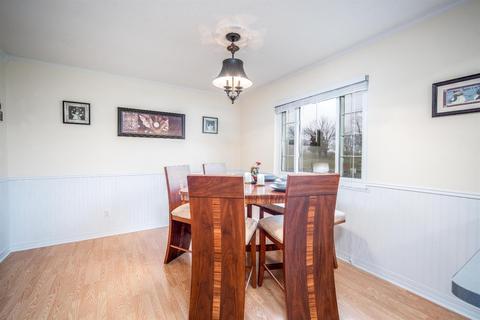 7697 Dickey Rd, Middletown, OH 45042 photo 24