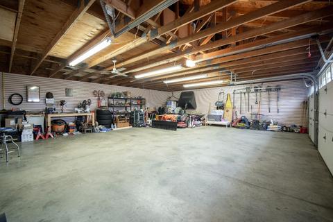 7697 Dickey Rd, Middletown, OH 45042 photo 36