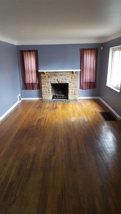 8367 Mayfair St, Cincinnati, OH 45216 photo 3
