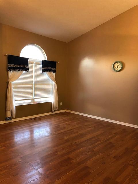 10196 Pippin Meadows Dr, Cincinnati, OH 45231 photo 3