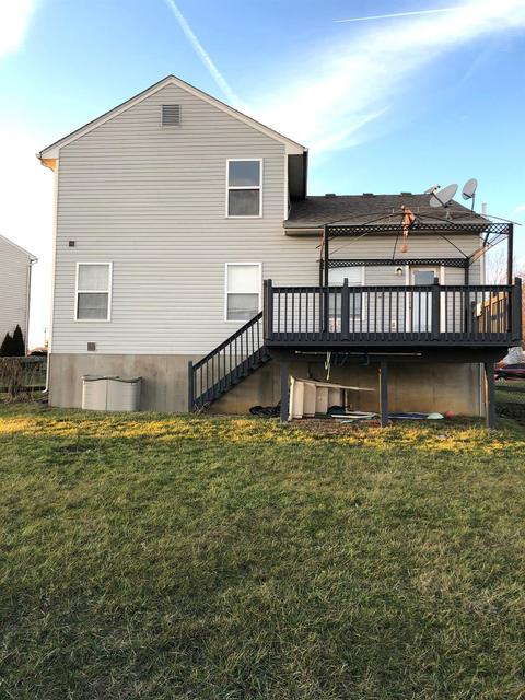 10196 Pippin Meadows Dr, Cincinnati, OH 45231 photo 2