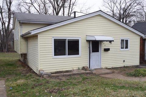 690 Jackson St, Lincoln Heights, OH 45215 photo 3