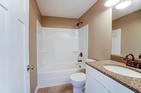 216 Highland Ave, Blanchester, OH 45107 photo 5
