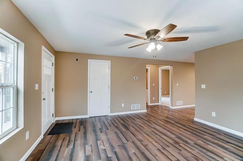 216 Highland Ave, Blanchester, OH 45107 photo 6