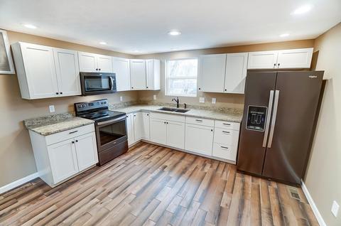 216 Highland Ave, Blanchester, OH 45107 photo 8