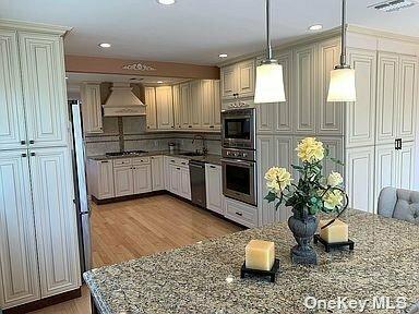 9633 Leebrook Dr, Cincinnati, OH 45231 photo 7