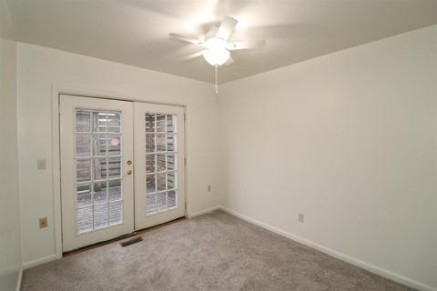 215 Peete St, Cincinnati, OH 45202 photo 10