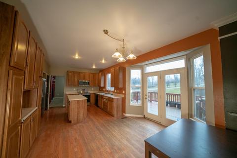 3852 Bear Ln, Cleves, OH 45002 photo 9