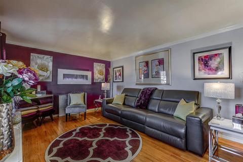 680 Evangeline Rd, Forest Park, OH 45240 photo 4