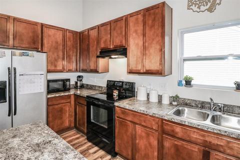 4189 S Gensen Loop, Cincinnati, OH 45245 photo 6