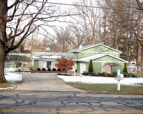 492 Meadowcrest Rd, Cincinnati, OH 45231 photo 3