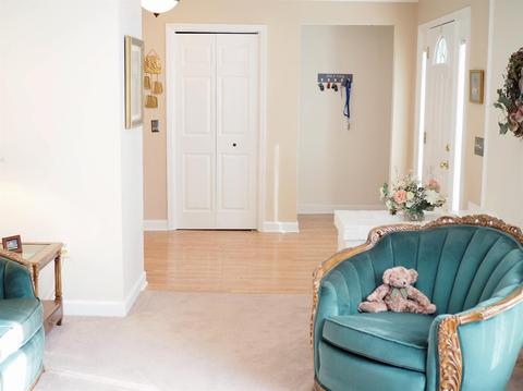 492 Meadowcrest Rd, Cincinnati, OH 45231 photo 6