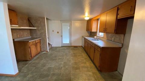 2393 Roosevelt Ave, Cincinnati, OH 45231 photo 9