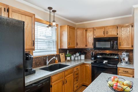 4642 Cardinal Dr, Cincinnati, OH 45244 photo 11