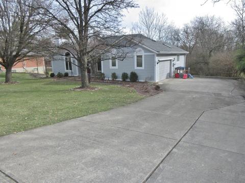 2510 Devils Backbone Rd, Cincinnati, OH 45233 photo 3