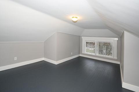 1056 Lockman Ave, Cincinnati, OH 45238 photo 33