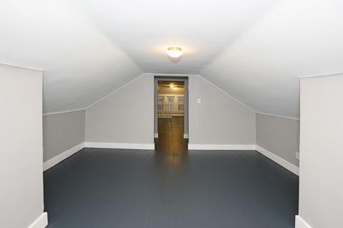 1056 Lockman Ave, Cincinnati, OH 45238 photo 38