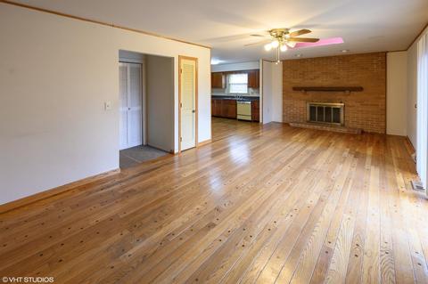 1733 Forester Dr, Cincinnati, OH 45240 photo 4