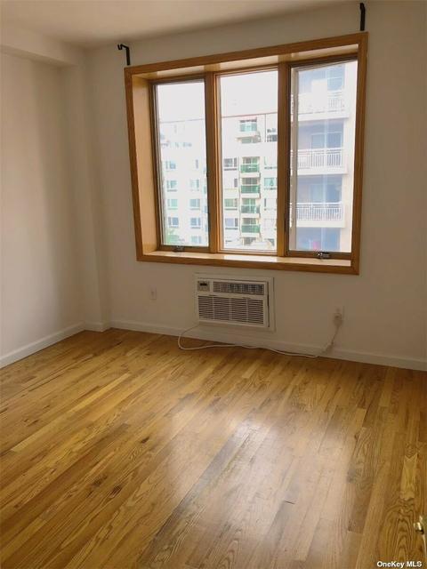 807 Blair Ave, Cincinnati, OH 45229 photo 11