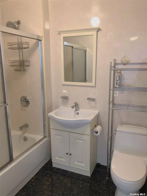 807 Blair Ave, Cincinnati, OH 45229 photo 13
